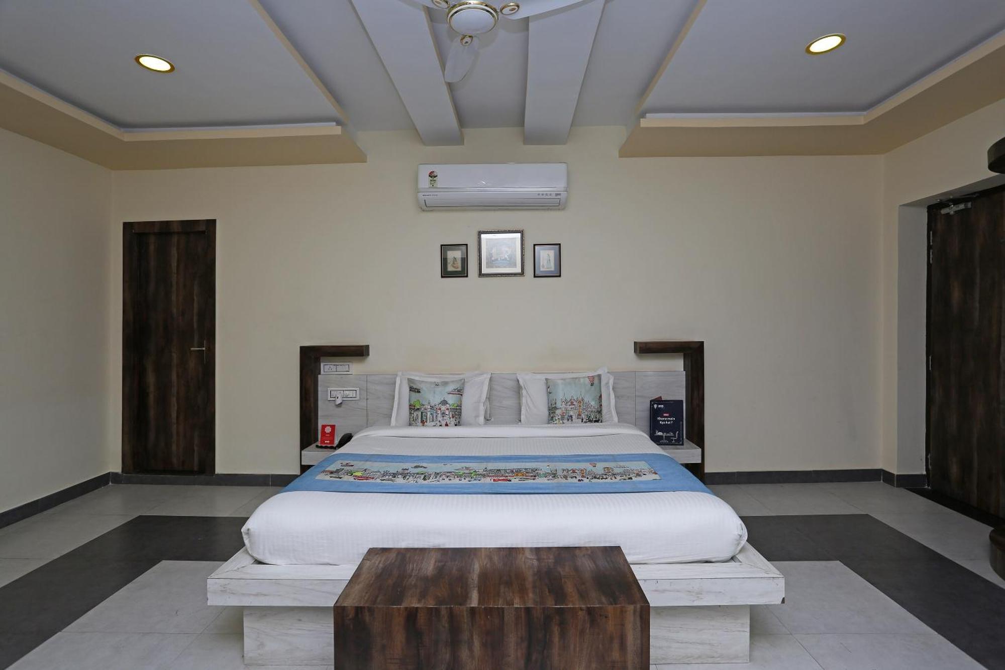 Collection O Greenland Udaipur Buitenkant foto