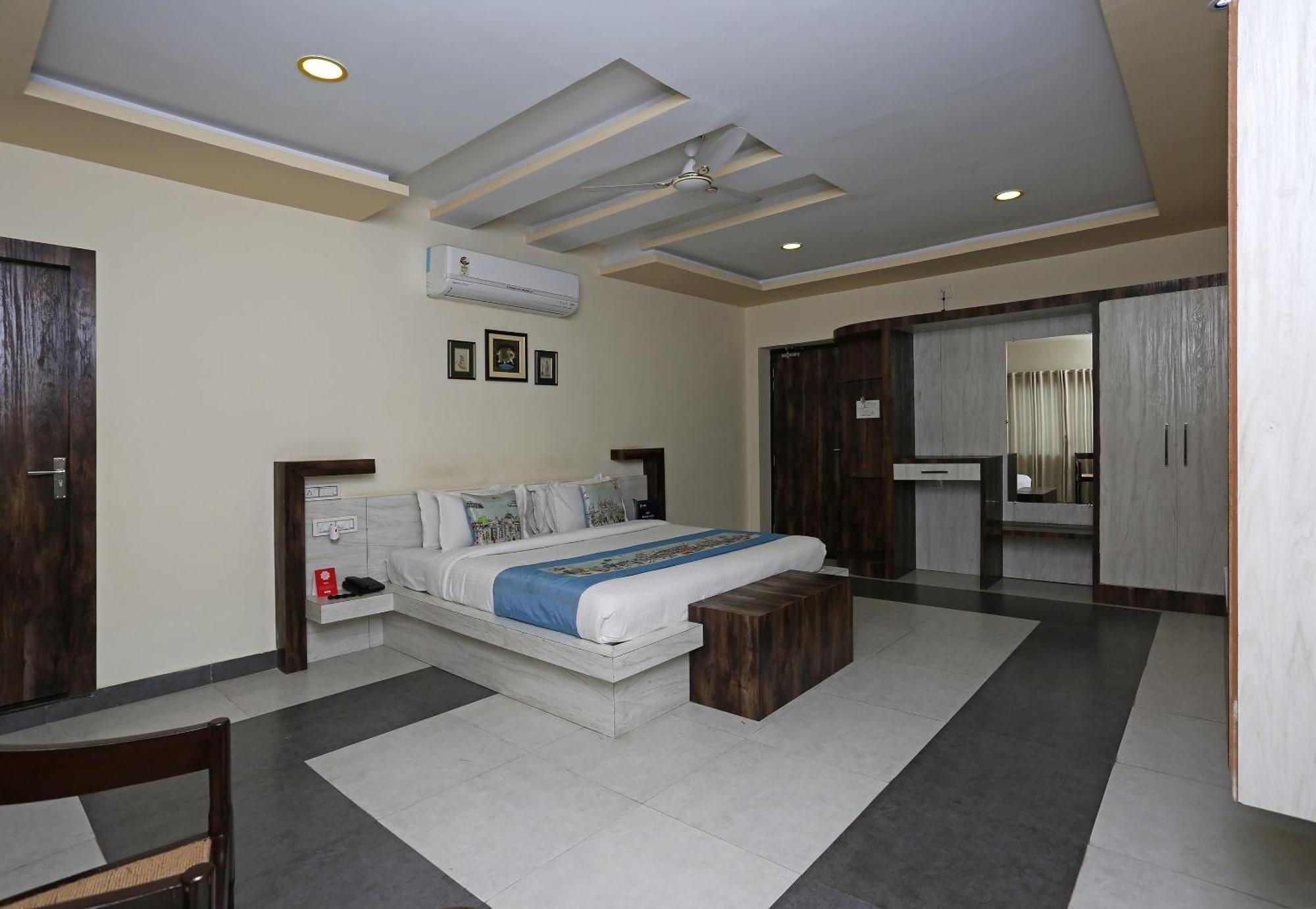 Collection O Greenland Udaipur Buitenkant foto