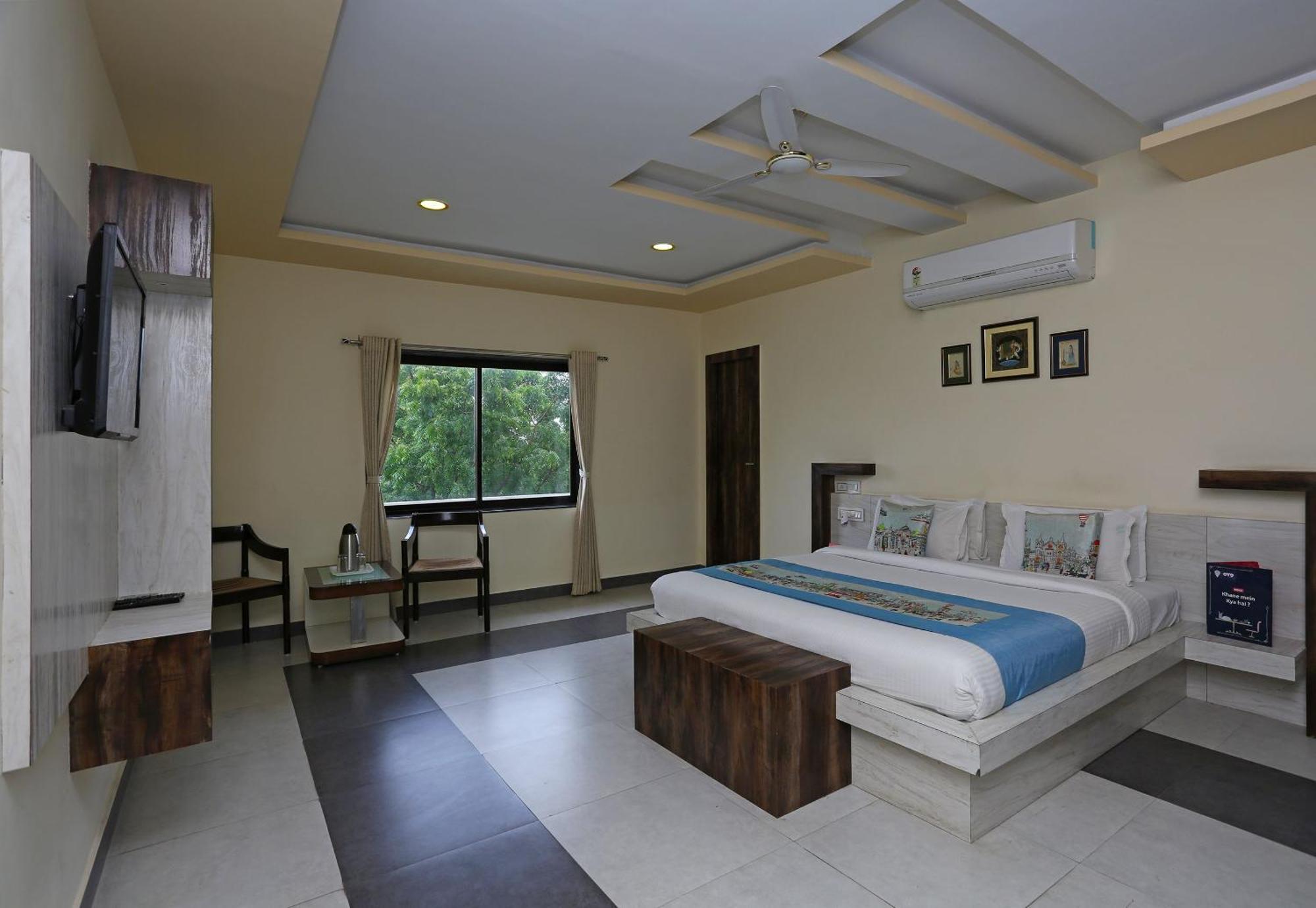 Collection O Greenland Udaipur Buitenkant foto